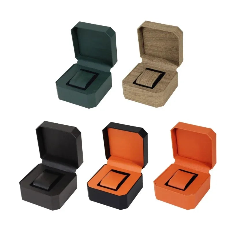 Vastara Vintage Leather Case Watch Vastara - Product Image 7