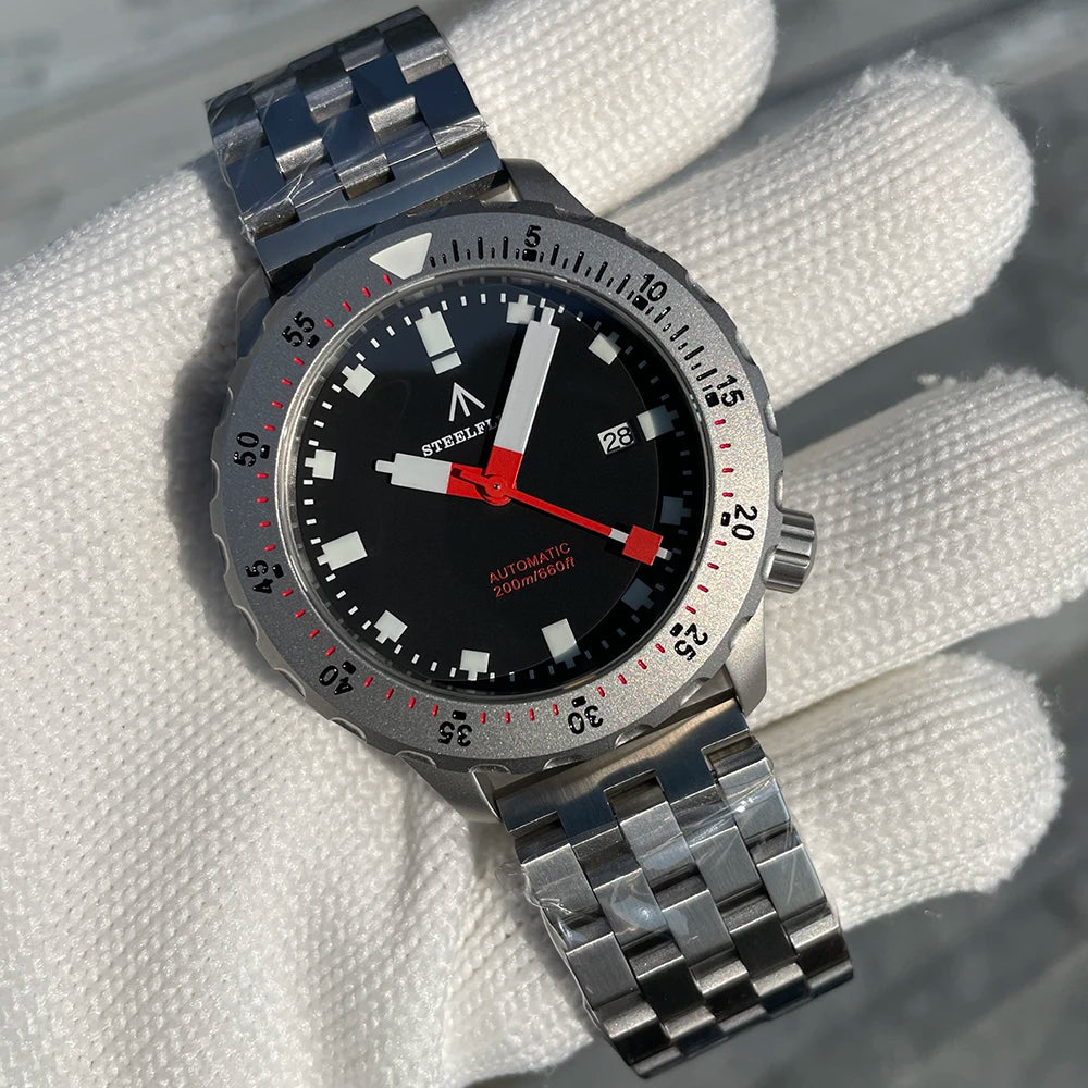 vastara sapphire steelflier official sf752 - classic unisex watch with stainless steel in white stainless steel (USA)