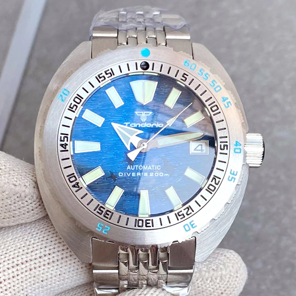 Tandorio mm Deep Blue Manta Ray Sapphire Crystal - Product Image 4