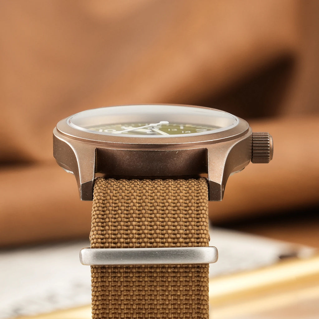 vastara - militado vintage field watch sweep second quartz watch 26 - casual luxury timepiece timepiece with waterproof (USA)