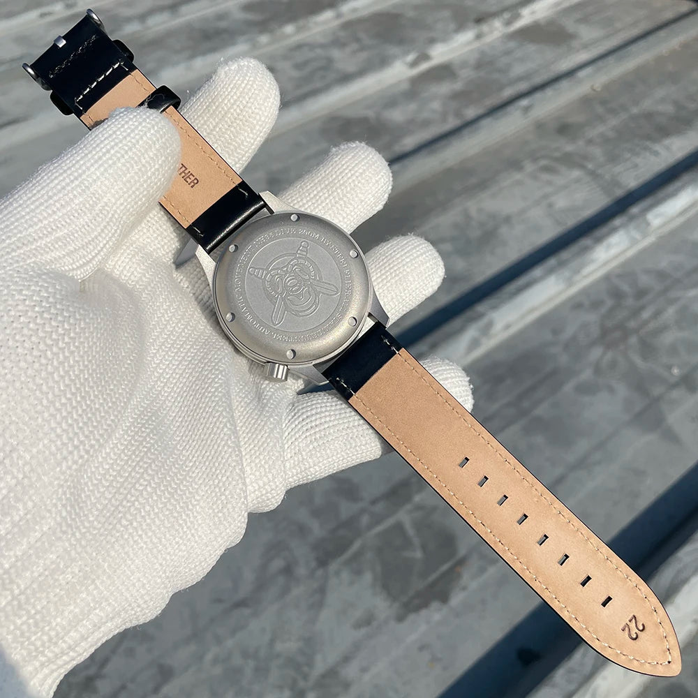 vastara sapphire steelflier official sf752 watch 33 - classic unisex timepiece with stainless steel (USA)