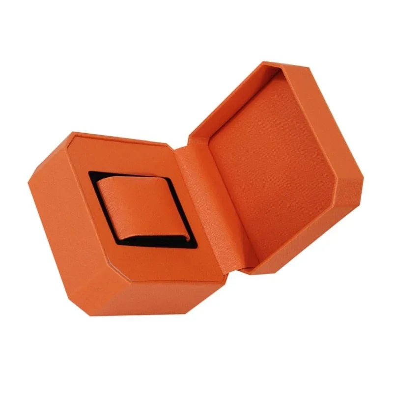 Vastara Vintage Leather Case Watch Vastara - Product Image 20