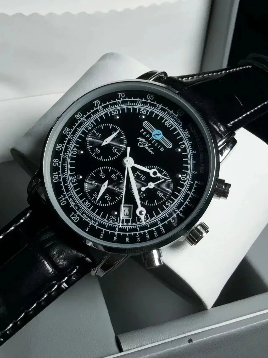 vastara - zeppelin skychrono 42mm quartz chronograph leather watch watch 7 - vintage unisex timepiece with chronograph (USA)