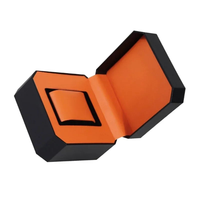 Vastara Vintage Leather Case Watch Vastara - Product Image 6