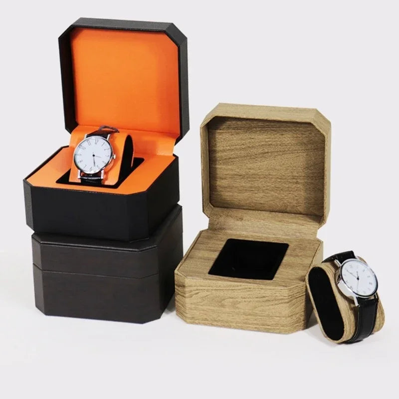 Vastara Vintage Leather Case Watch Vastara - Product Image 2