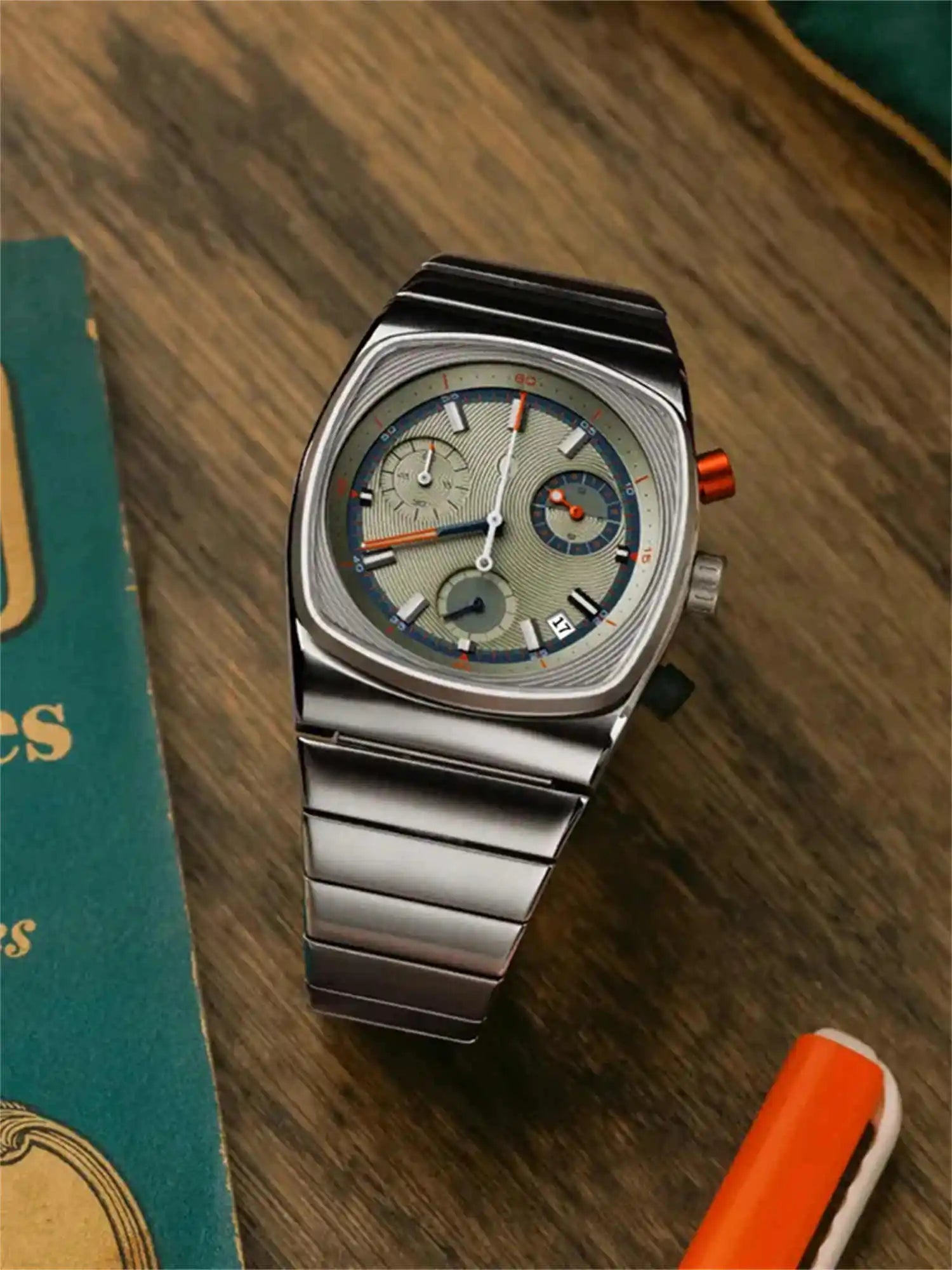 vastara square 's niche light 's -end 's trendy watch 18 - modern unisex timepiece with stainless steel (USA)