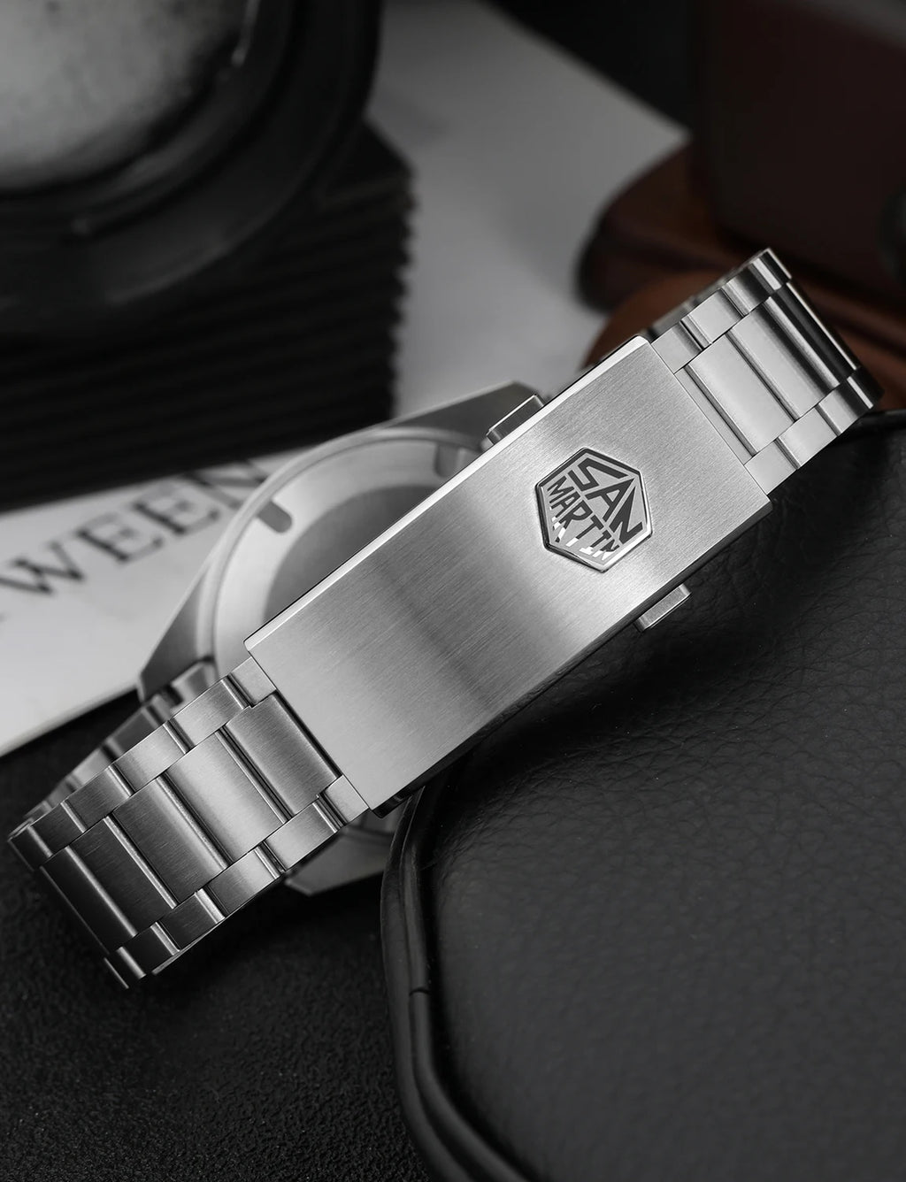 San Martin SNW V Men Watch NH Movement Sapphire - Product Image 4