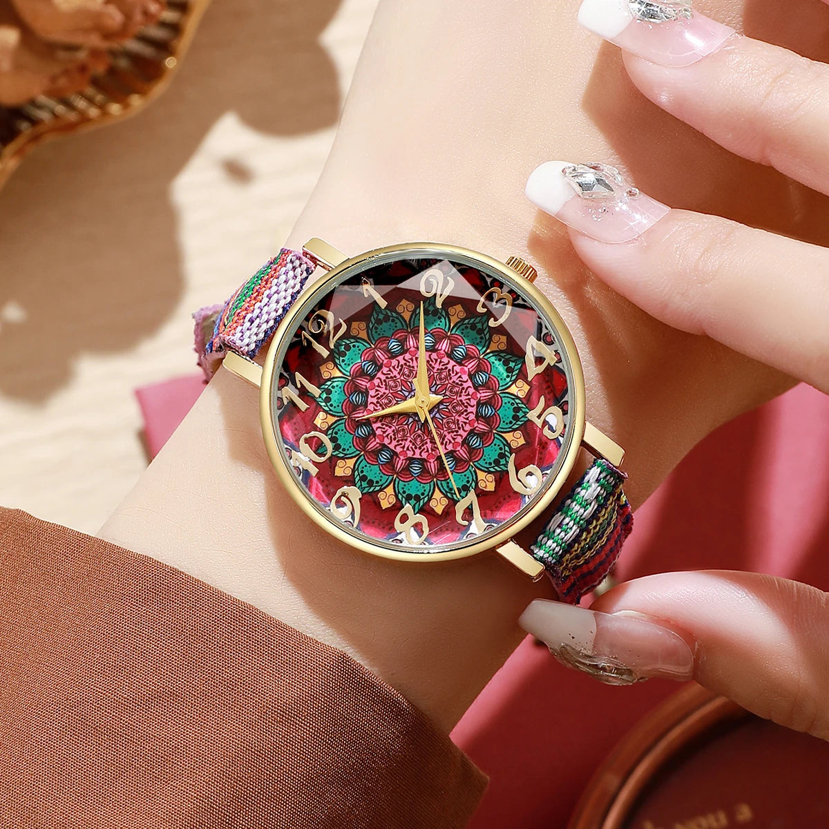 vastara women watches vintage flowers watch detail - quartz movement movement, waterproof, waterproof vintage design (USA)