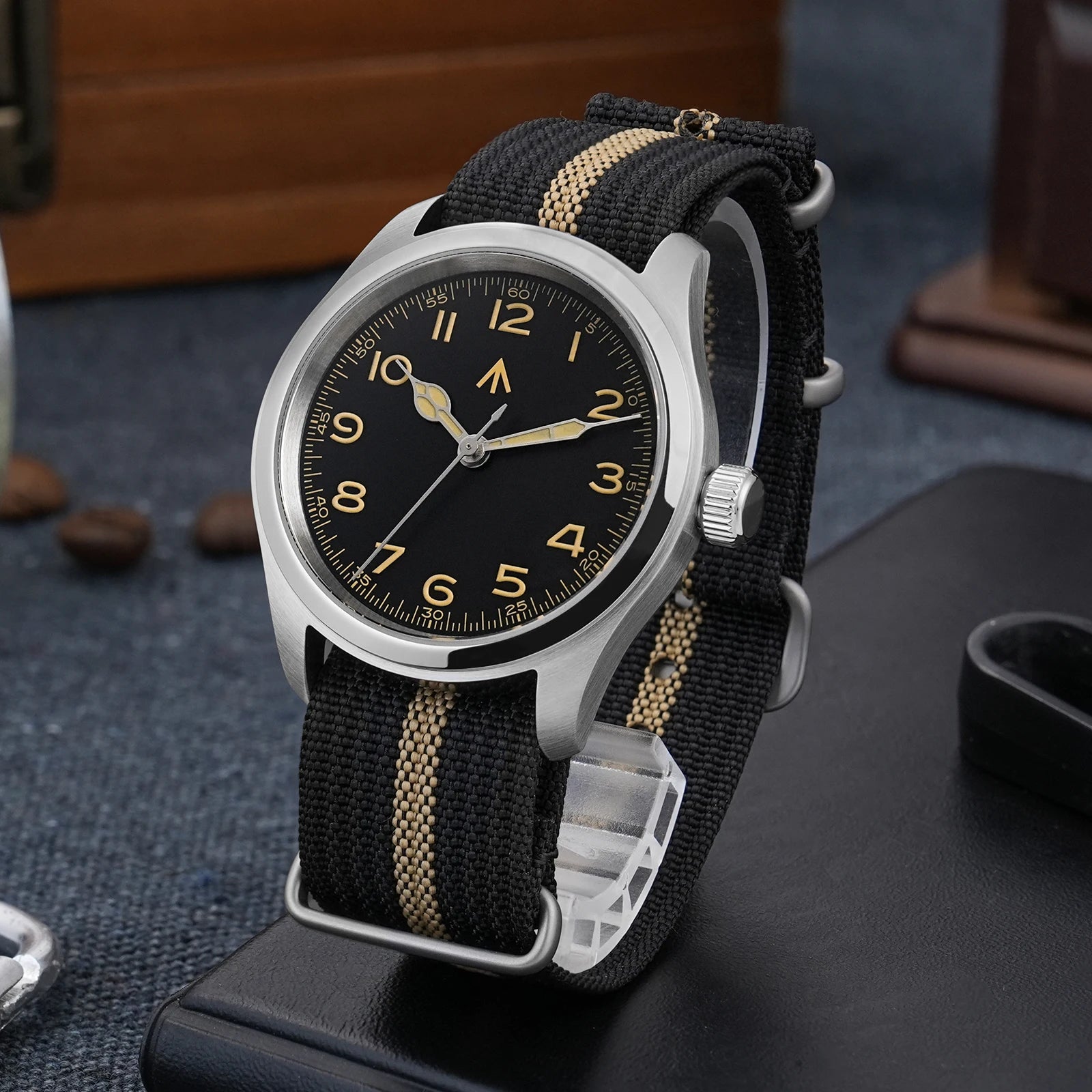 Militado ML Vintage Black Watch VH Sweep Quartz - Product Image 26