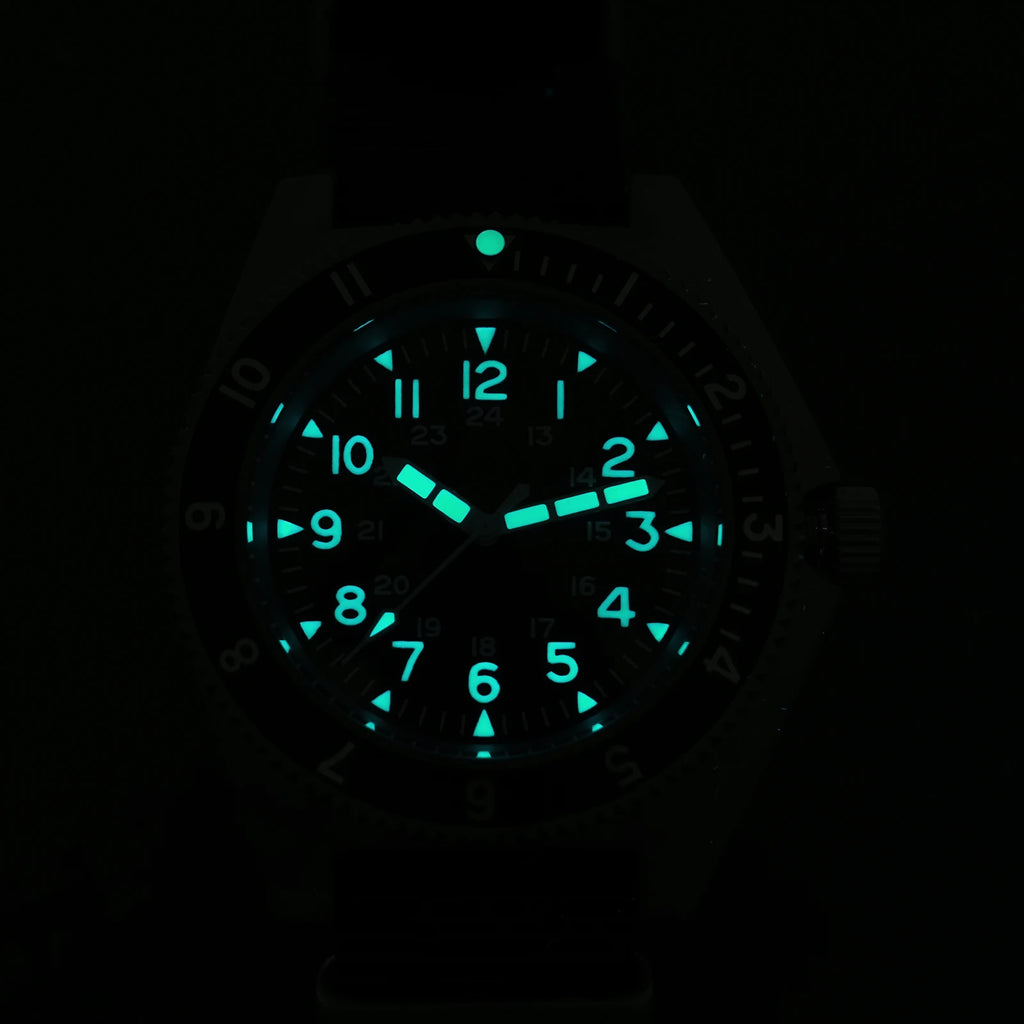 vastara sapphire dives wd1972 vh31 sweep seconds watch 6 - classic unisex timepiece with stainless steel (USA)