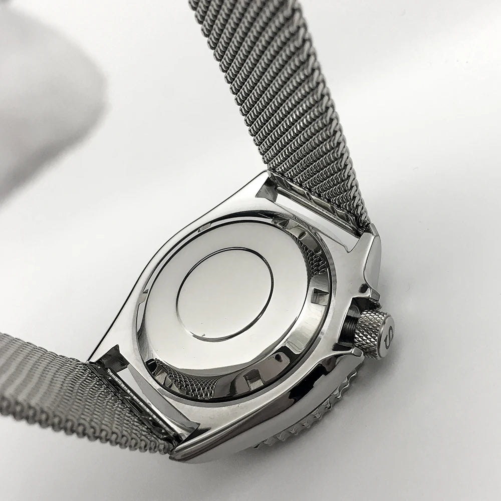 vastara sapphire parnsrpe diver 100 metres hardcover watch 5 - classic unisex timepiece with stainless steel (USA)