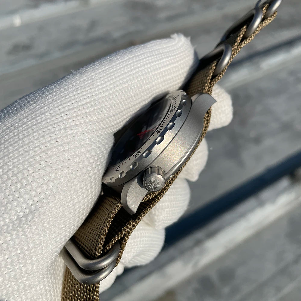 vastara sapphire steelflier official sf752 watch 21 - classic unisex timepiece with stainless steel (USA)