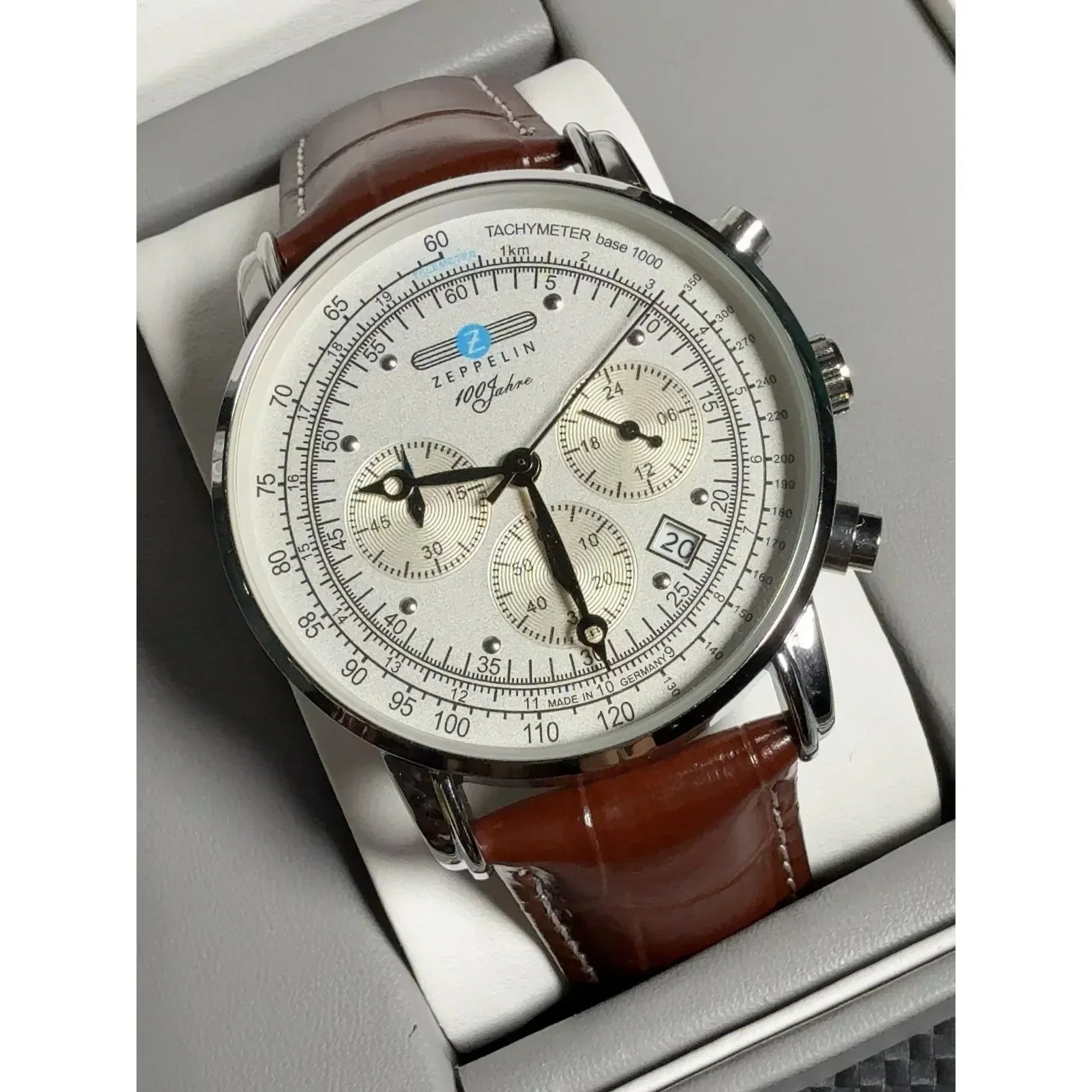 vastara - zeppelin skychrono 42mm quartz chronograph leather watch watch 5 - vintage unisex timepiece with chronograph (USA)