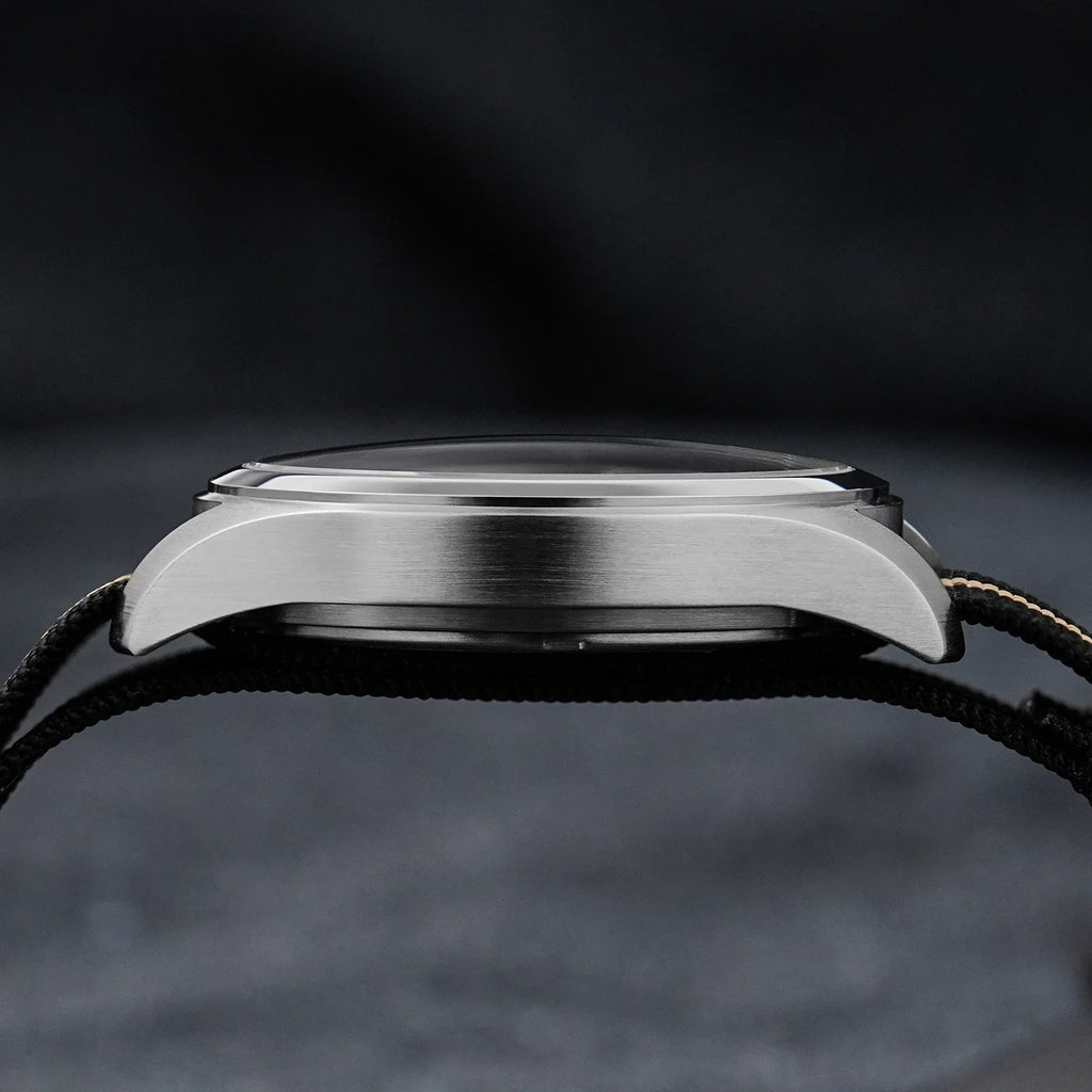 Militado ML Vintage Black Watch VH Sweep Quartz - Product Image 32