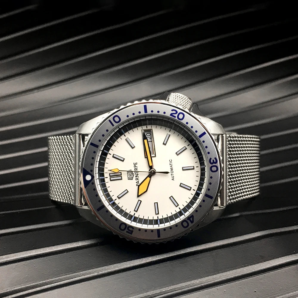 vastara sapphire parnsrpe diver 100 metres hardcover watch 7 - classic unisex timepiece with stainless steel (USA)